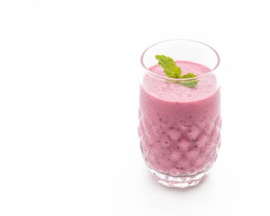 karışık meyveli yoğurt smoothies ile