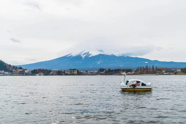 Dağ Fuji San ile bulutlu 