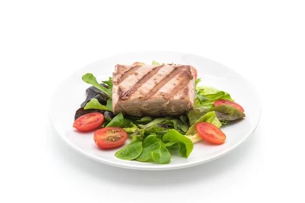 Tonijnsteak met salade — Stockfoto