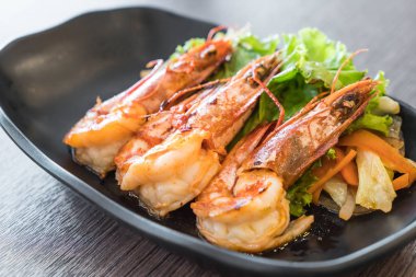 kızarmış karides veya karides 