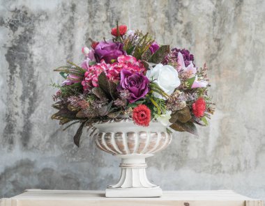 buket çiçek vazosu