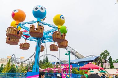 Osaka, Japonya - 21 Kasım 2016: temel tema park konumlar 