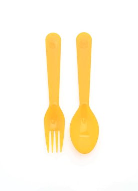 Sarı plastik kaşık ve çatal 