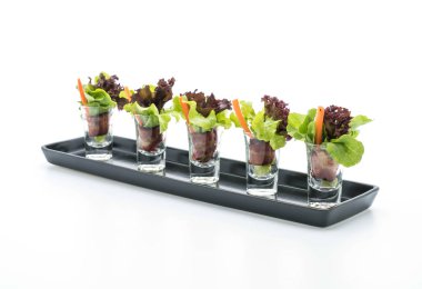 pastırma ile salata rulo