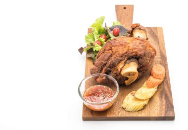 Gevrek domuz knuckle veya Alman domuz Hocks