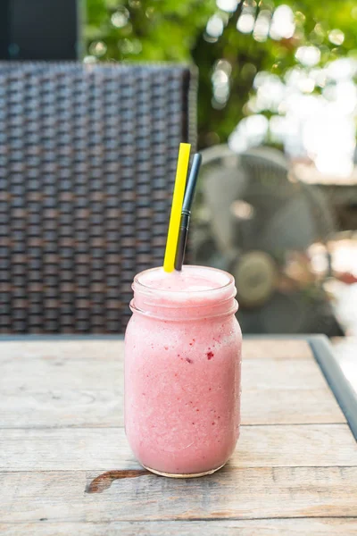 çilek güler yüzlü kavanoz 