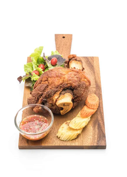 Gevrek domuz knuckle veya Alman domuz Hocks