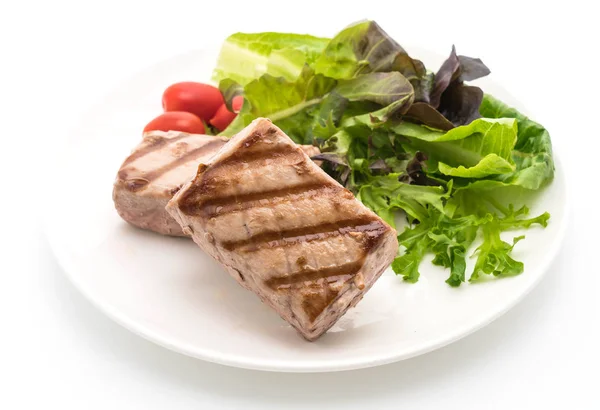Steak z tuňáka se salátem — Stock fotografie