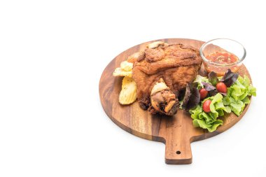 Gevrek domuz knuckle veya Alman domuz Hocks