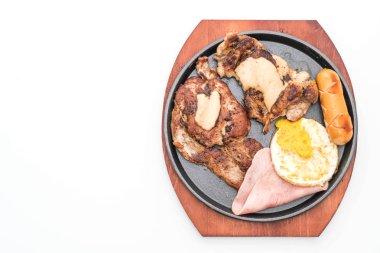 sıcak plaka üzerinde ızgara biftek mix