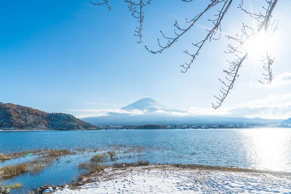 Dağ Fuji San Kawaguchiko Gölü.