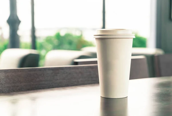 Taza de café en la cafetería — Foto de Stock