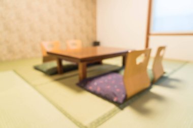 bulanıklık masa ve sandalye odasında