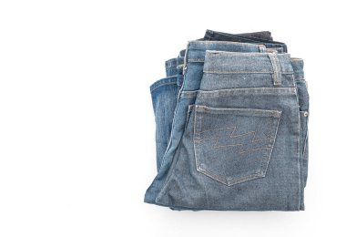 giyim üzerine beyaz yığınları