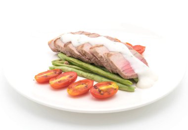 Tuna biftek salatası ile