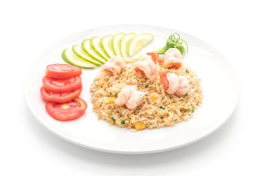 Kızarmış pirinç ve karides.