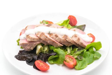 Tuna biftek salatası ile