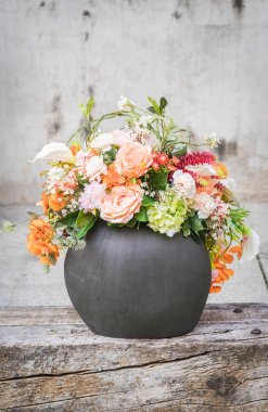 buket çiçek vazosu