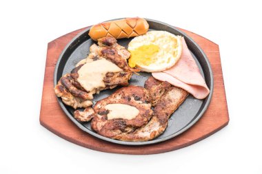 sıcak plaka üzerinde ızgara biftek mix