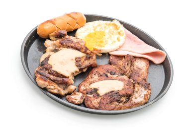 sıcak plaka üzerinde ızgara biftek mix