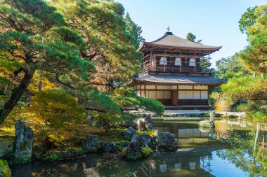 Gümüş Pavilion Ginkakuji Tapınağı'nda güzel mimari