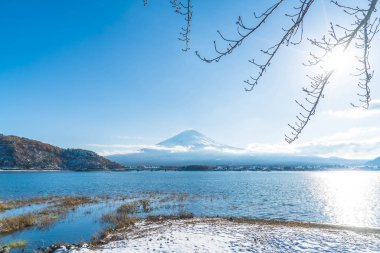 Dağ Fuji San Kawaguchiko Gölü.