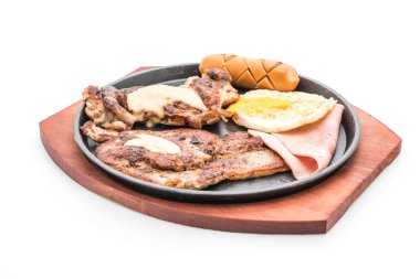 sıcak plaka üzerinde ızgara biftek mix