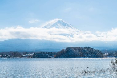 Dağ Fuji San Kawaguchiko Gölü.