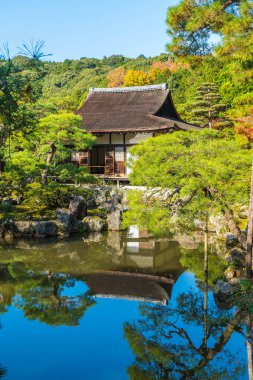 Gümüş Pavilion Ginkakuji Tapınağı'nda güzel mimari