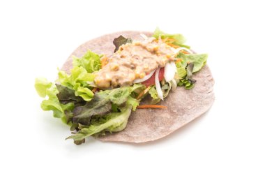 ton balıklı Mısır salata ile salata rulo sarma