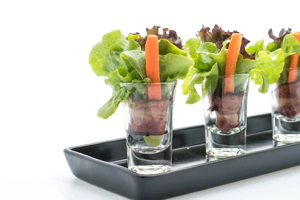 pastırma ile salata rulo