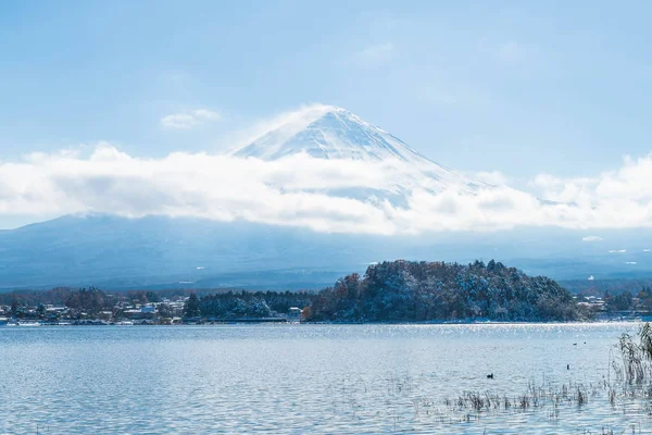 Dağ Fuji San Kawaguchiko Gölü.