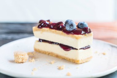 yaban mersini peynirli kek