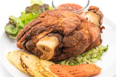 Gevrek domuz knuckle veya Alman domuz Hocks