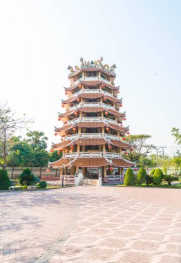 ejderha Müzesi: Suphanburi'nde güzel mimari