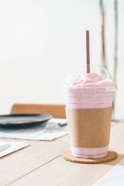 Koktajl jogurt berry mix — Zdjęcie stockowe
