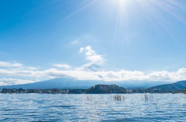 Dağ Fuji San Kawaguchiko Gölü.