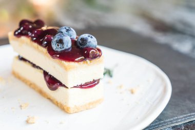 yaban mersini peynirli kek