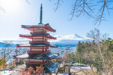Mt. Fuji Chureito Pagoda Güz, Fujiyoshida ile.