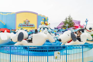 Osaka, Japonya - 21 Kasım 2016: temel tema park konumlar 