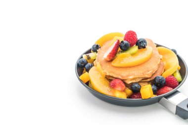 mix meyve (çilek, böğürtlen, ahududu, m gözleme