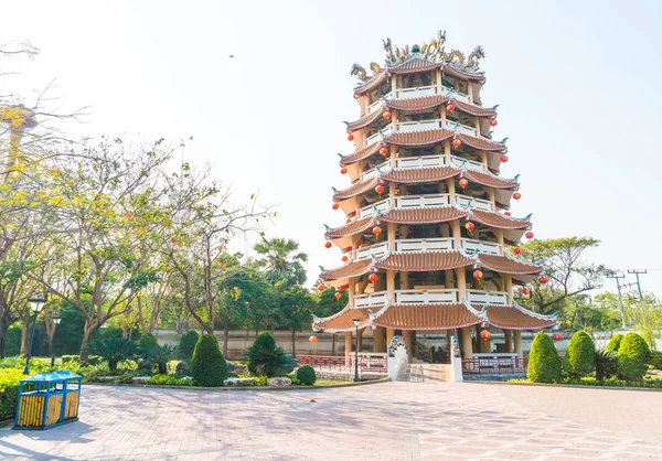 Piękna architektura Muzeum smoka w Suphanburi — Zdjęcie stockowe