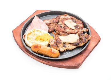 sıcak plaka üzerinde ızgara biftek mix