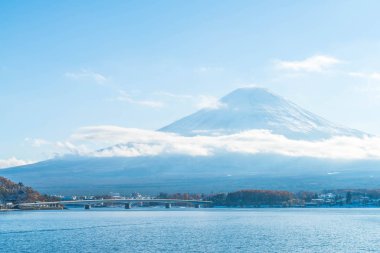 Dağ Fuji San Kawaguchiko Gölü.