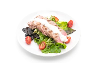 Tuna biftek salatası ile