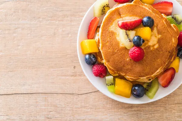 mix meyve ile gözleme