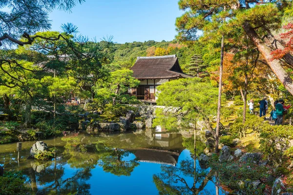 Gümüş Pavilion Ginkakuji Tapınağı'nda güzel mimari