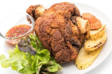 Gevrek domuz knuckle veya Alman domuz Hocks