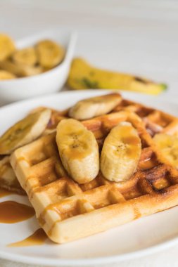 karamel ile muz gözleme