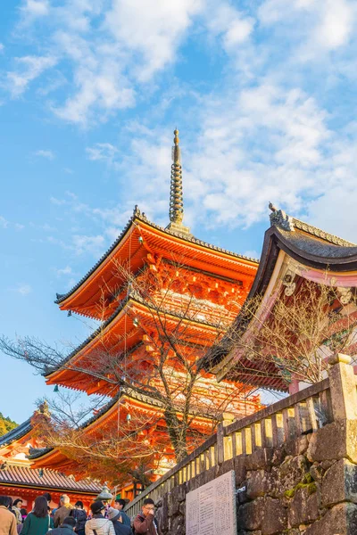 Kiyomizu-dera Tapınağı güzel mimari Kyoto,.